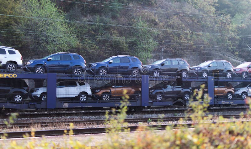 auto transport by rail